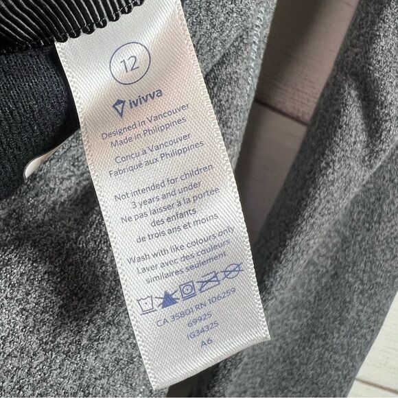 Ivivva Lululemon Girls Big Business Asymmetric Wrap Jacket Size 12 Gray Fleece - Picture 9 of 14